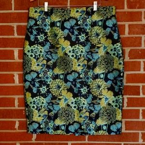 NWOT New York & Co. Floral Print Pencil Skirt